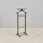1479 7425 VALET STAND